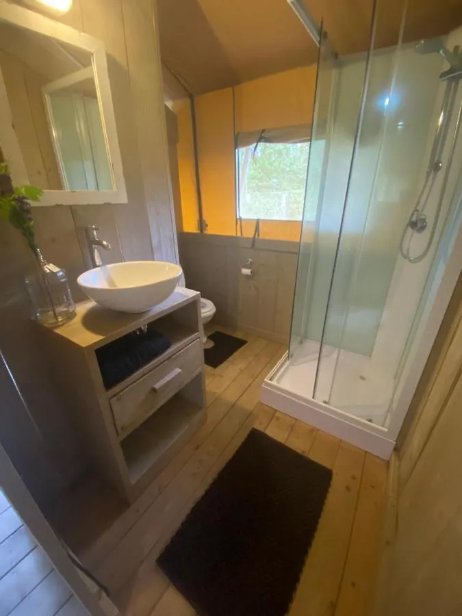 Apartment Glamping Tent With Bathroom-Tuscany Close To Sea! Viareggio